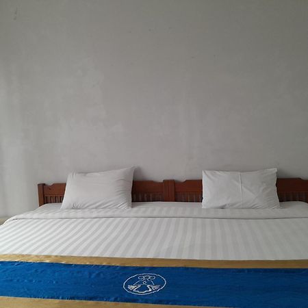 Hotel Dhyana Pura Kapal ภายนอก รูปภาพ